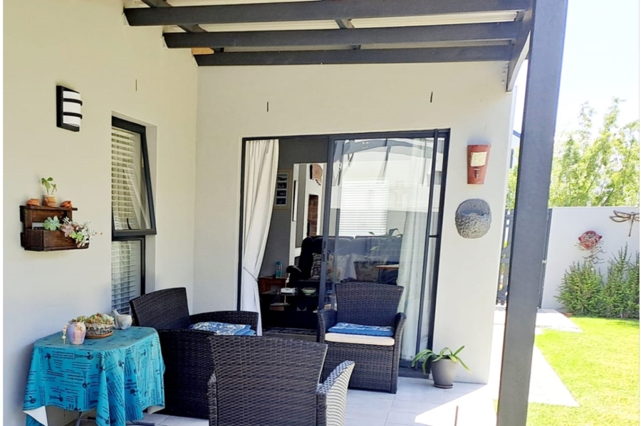 3 Bedroom Property for Sale in Aan de Wijnlanden Western Cape